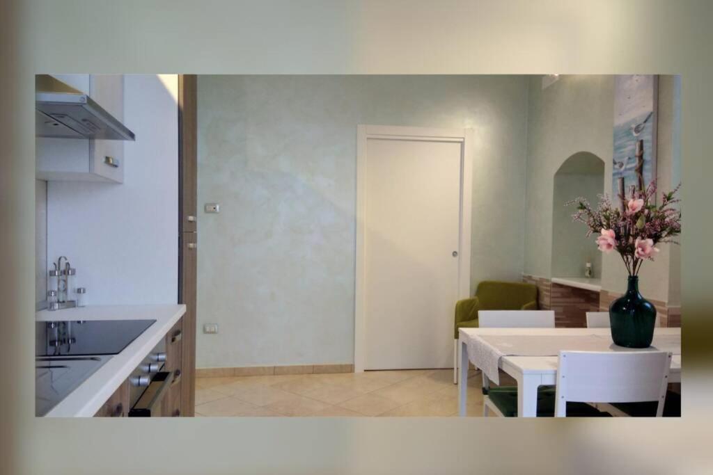 Villa Domus Elegans In Centro à Manfredoine Extérieur photo
