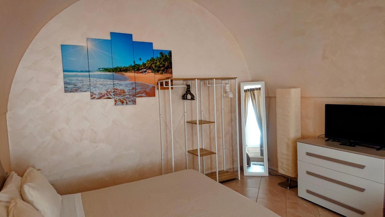 Villa Domus Elegans In Centro à Manfredoine Extérieur photo
