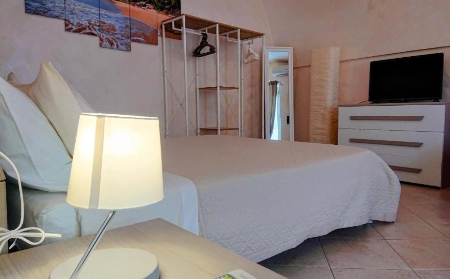 Villa Domus Elegans In Centro à Manfredoine Extérieur photo